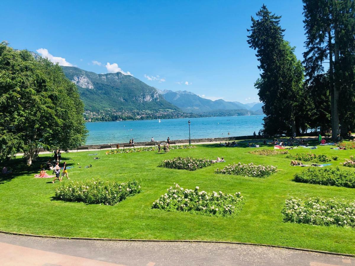 Le Boudoir Du Lac Annecy Luaran gambar